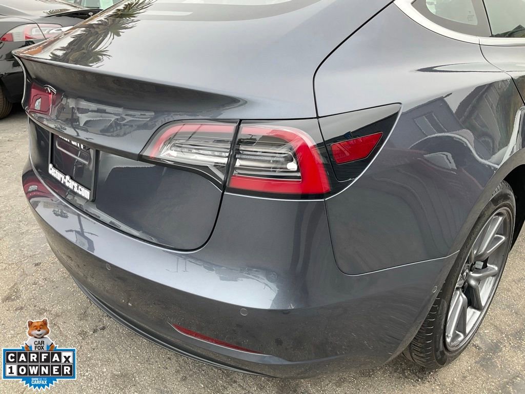 Used 2018 Tesla Model 3 Long Range RWD image 90