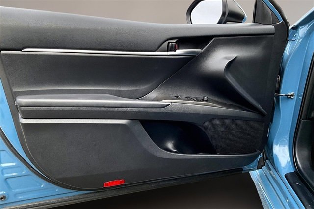 Used 2023 Toyota Camry SE image 17