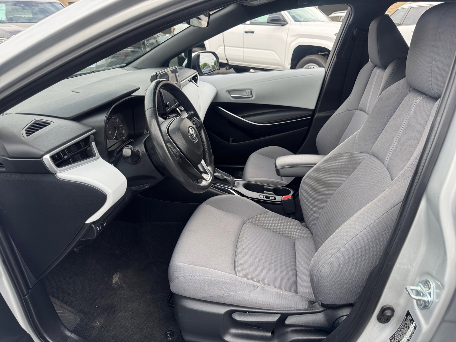 Used 2023 Toyota Corolla SE image 14