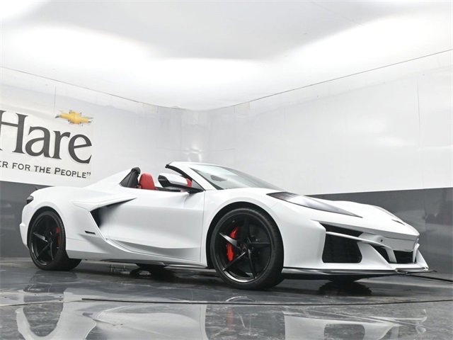 New 2026 Chevrolet Corvette E-Ray w/ Stealth Interior Trim Package image 2