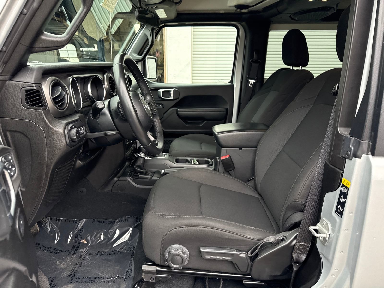 Used 2022 Jeep Wrangler Sport S image 9