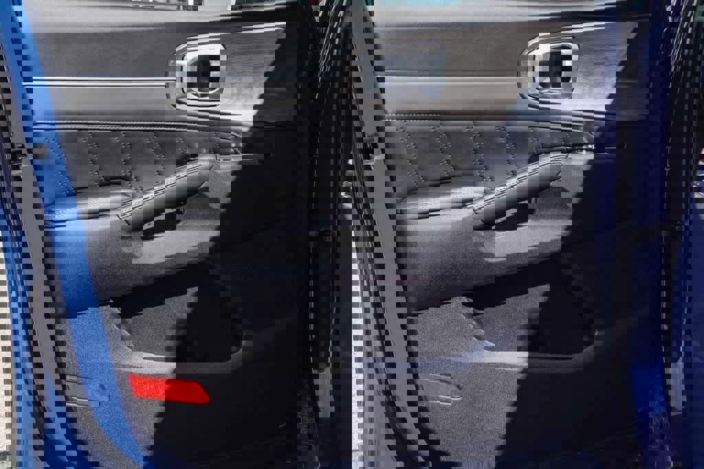 Certified 2024 Kia Sorento SX image 19