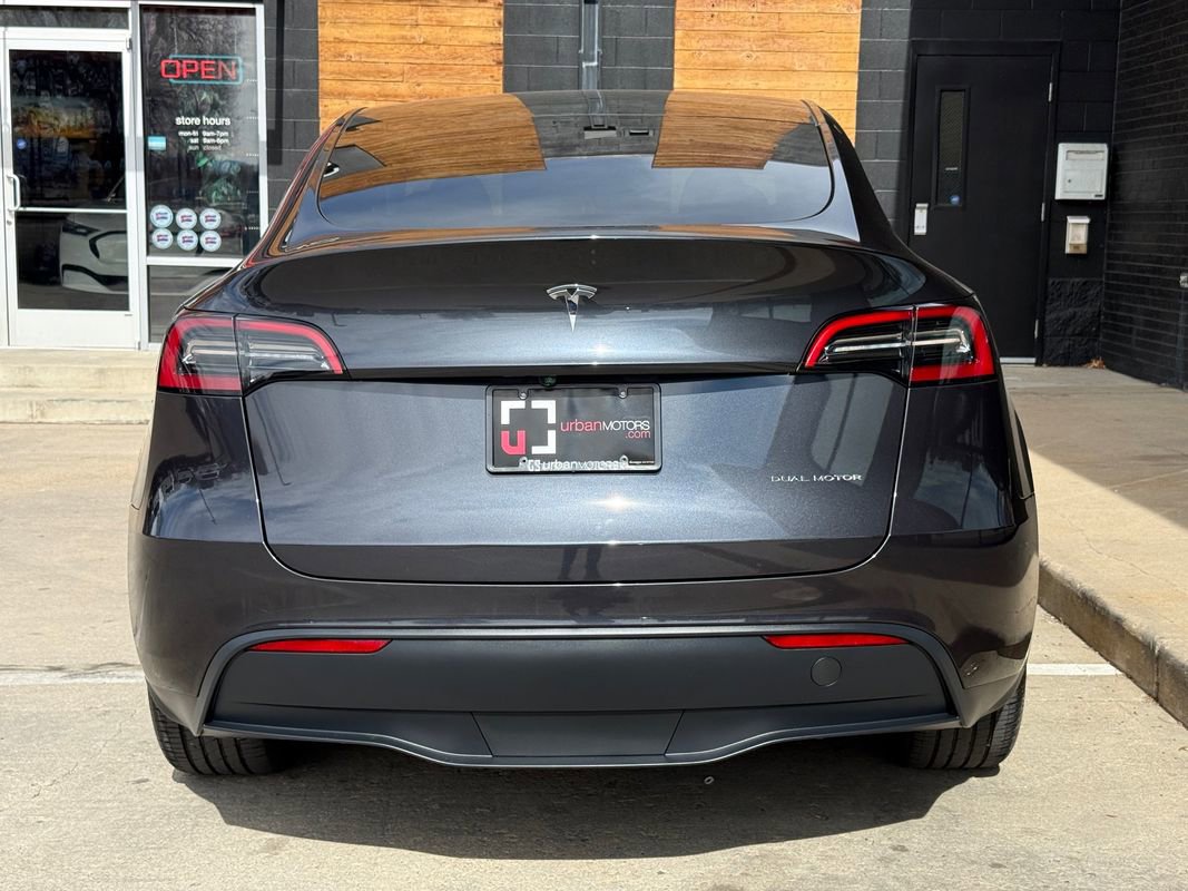 Used 2024 Tesla Model Y Long Range image 12