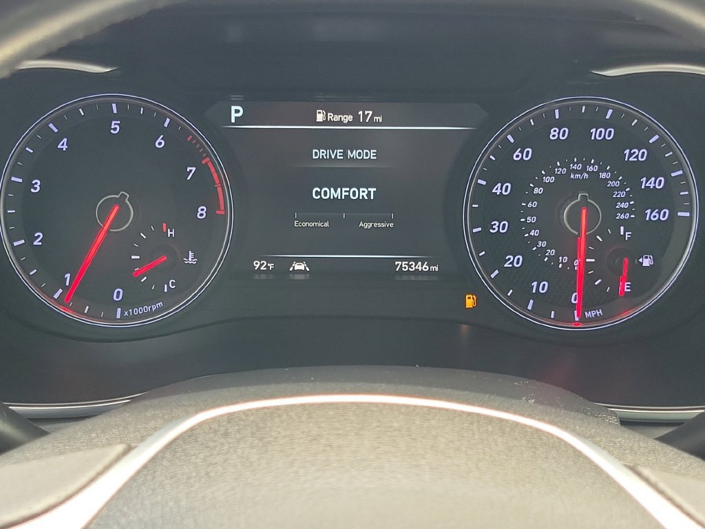 Used 2020 Genesis G70 2.0T RWD image 30