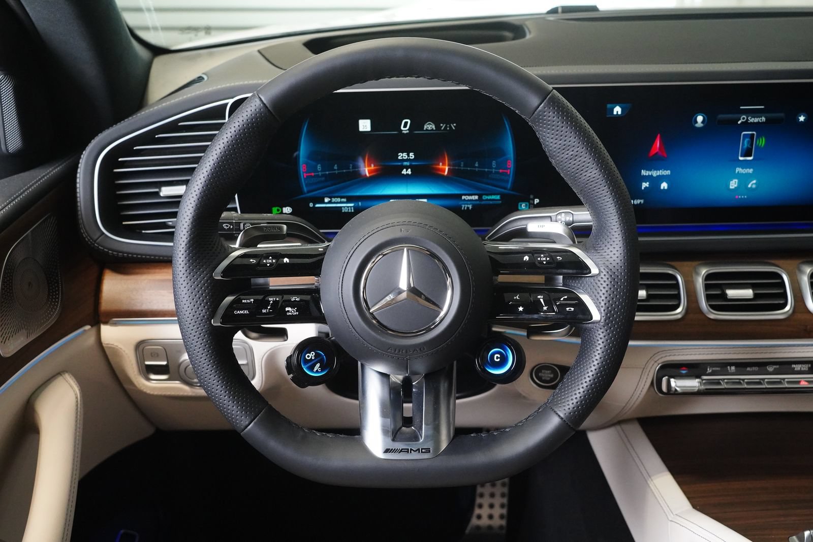 New 2026 Mercedes-Benz GLS 63 AMG 4MATIC image 19