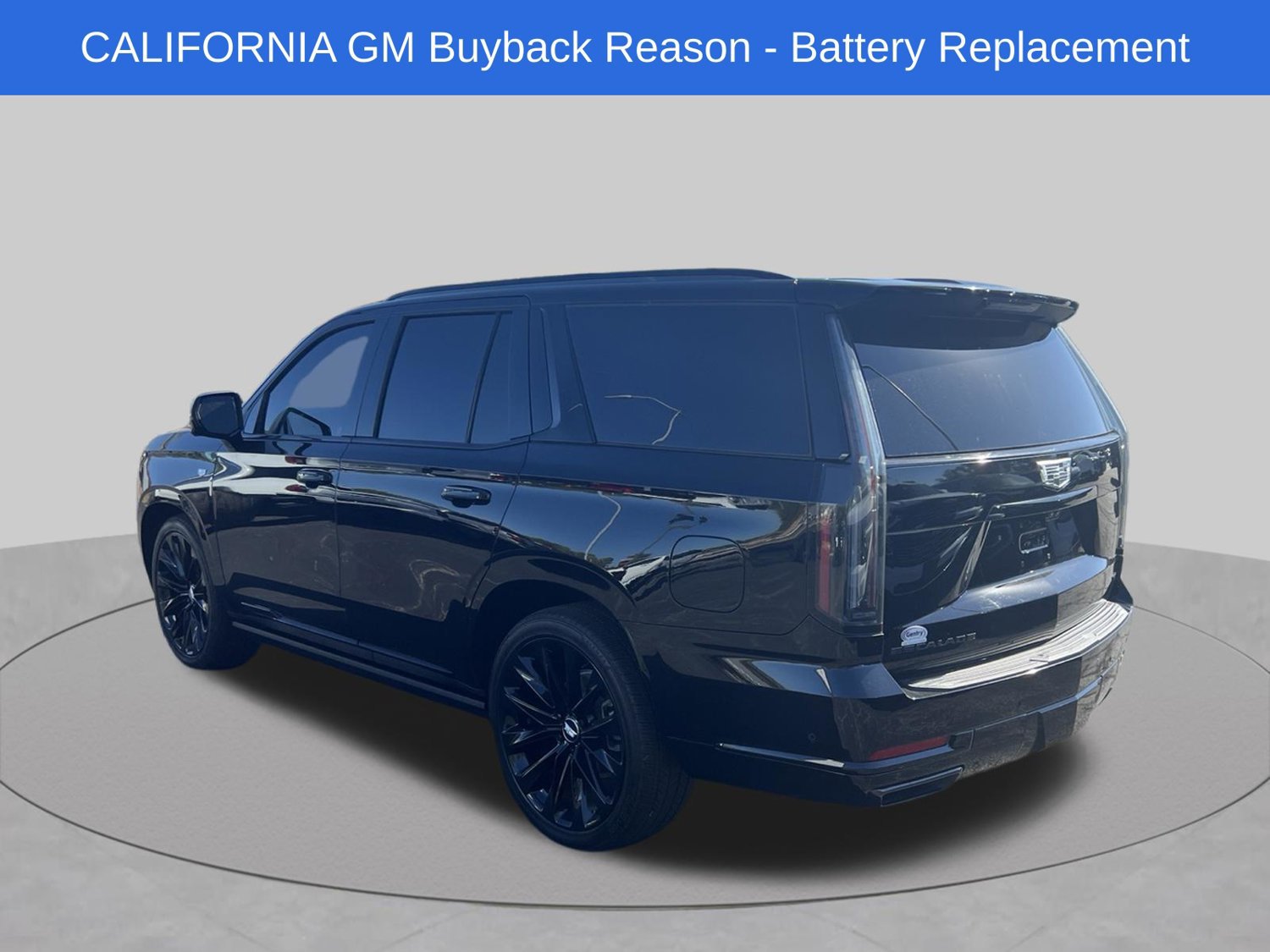 Used 2025 Cadillac Escalade Sport Platinum w/ LPO, ONYX Package AWD/4WD image 3