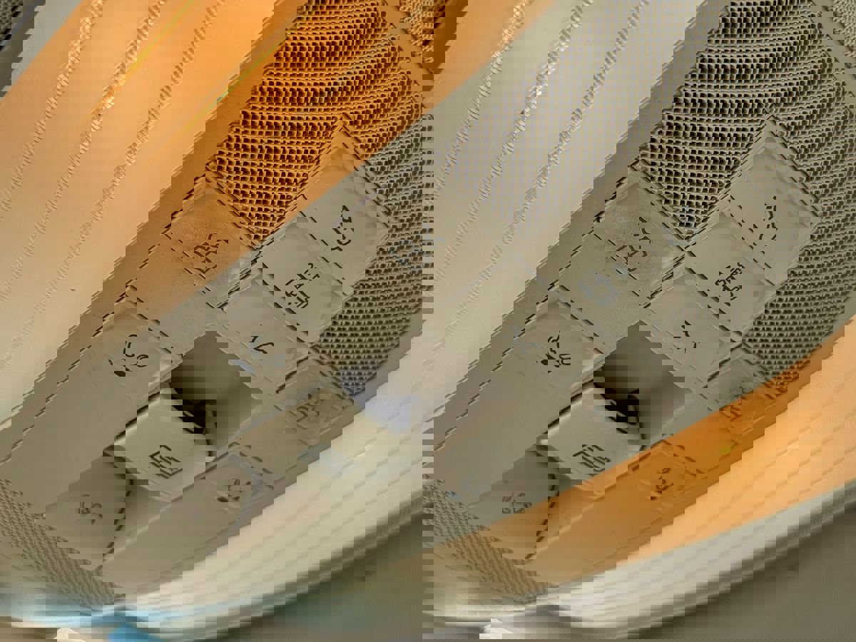 Used 2014 Mercedes-Benz E 350 Sport image 28