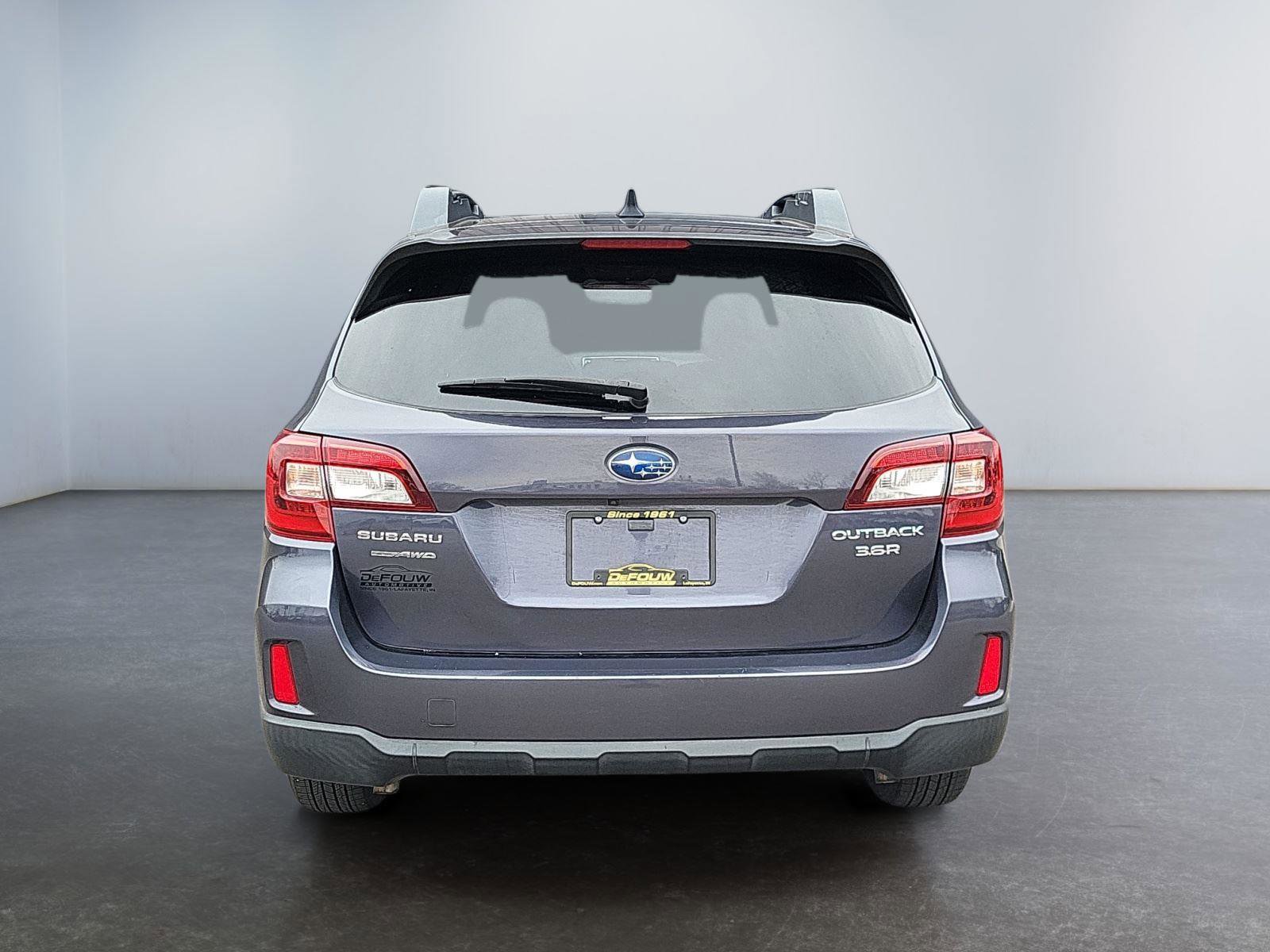 Used 2016 Subaru Outback 3.6R Limited image 4