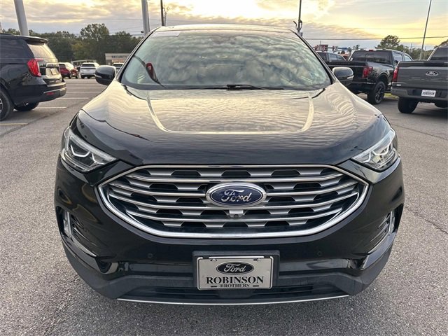Used 2020 Ford Edge Titanium w/ Equipment Group 301A image 2