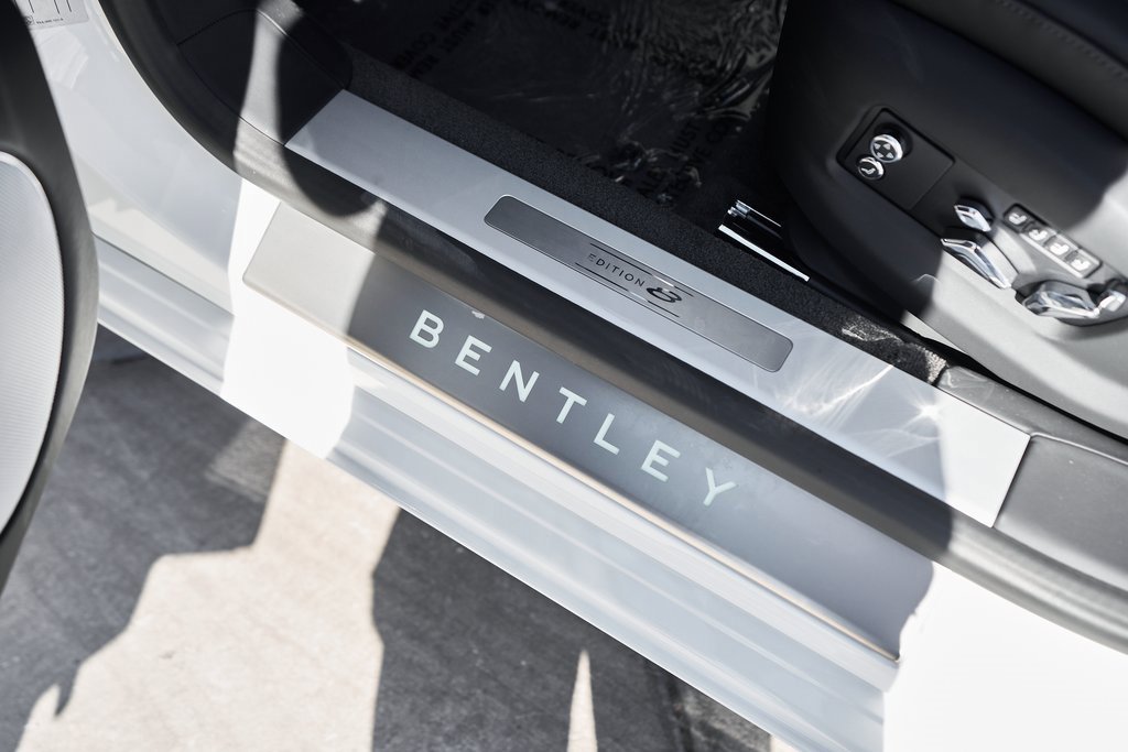 Used 2024 Bentley Flying Spur S V8 image 29