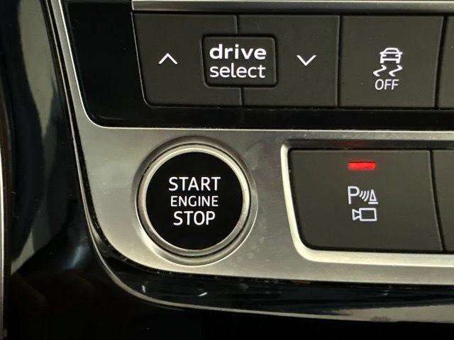Used 2022 Audi Q8 Premium Plus w/ Premium Plus Package AWD/4WD image 24