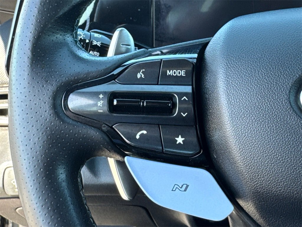 Used 2023 Hyundai Elantra N image 23