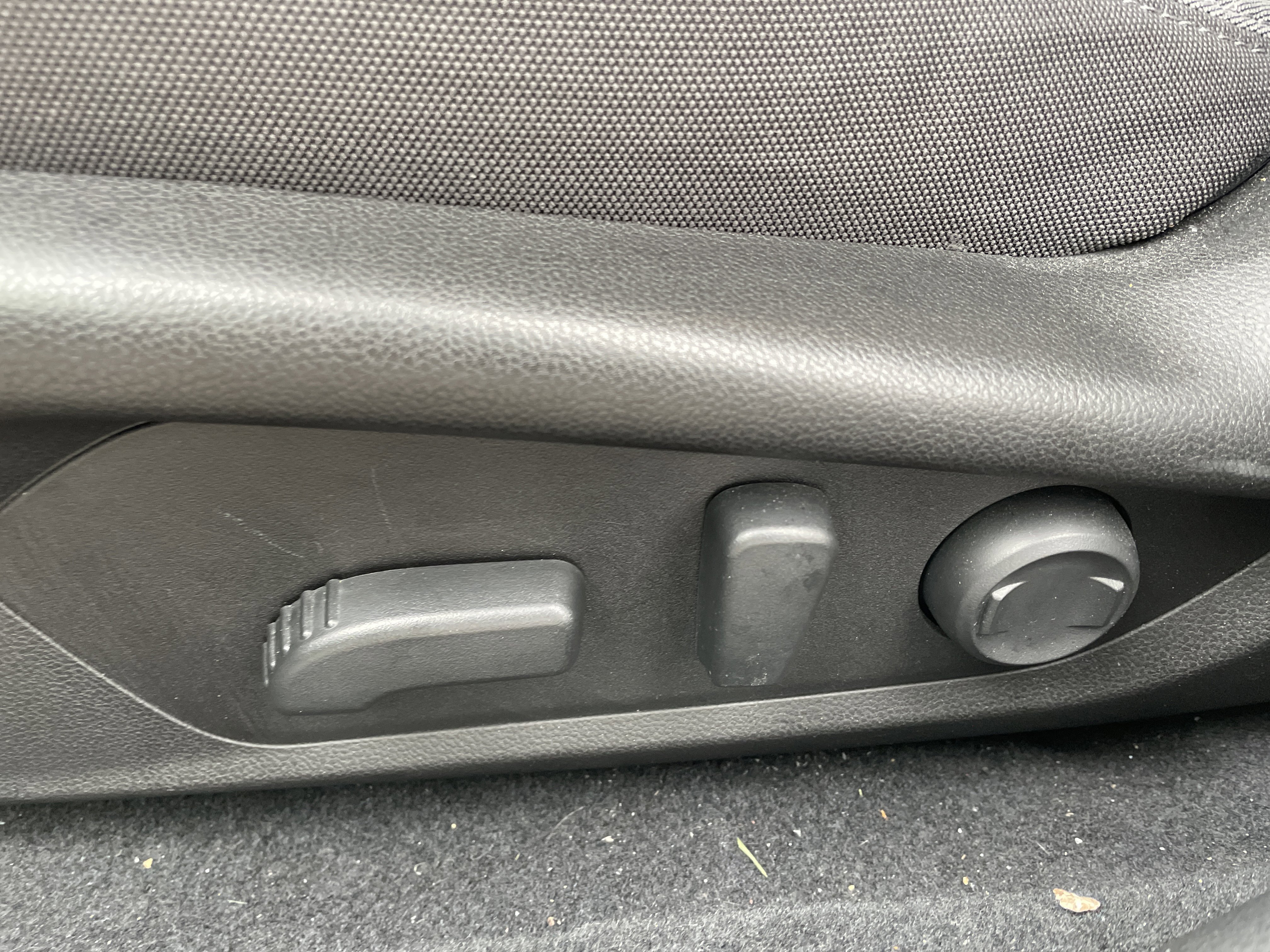 Used 2024 Subaru Crosstrek 2.0i Premium image 20