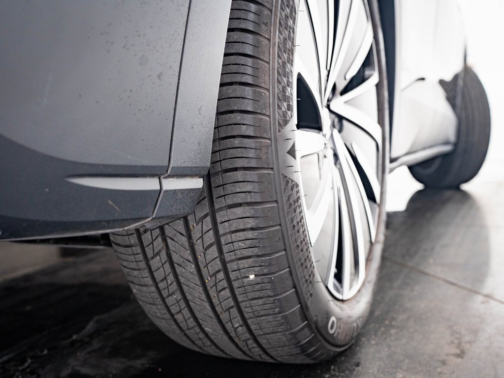 Used 2024 Volkswagen ID.4 S image 38