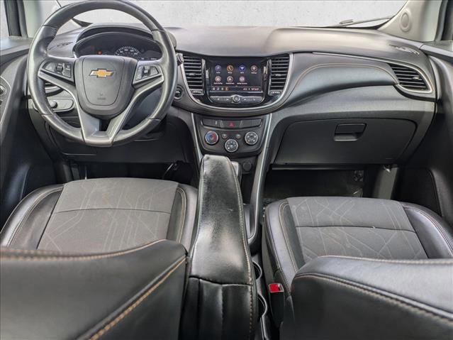 Used 2021 Chevrolet Trax LT w/ LT Convenience Package image 17