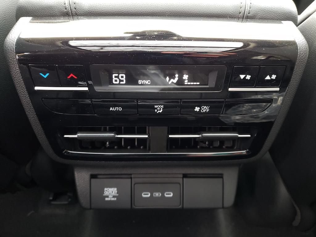 New 2026 Acura MDX SH-AWD image 3