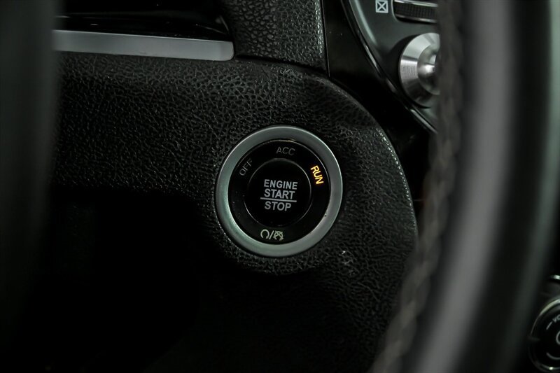 Used 2018 Chrysler 300 S w/ 300S Premium Group RWD image 25
