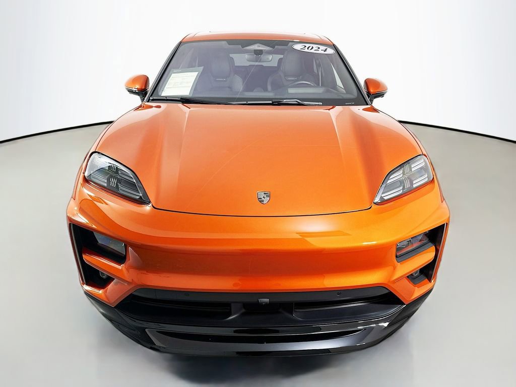 New 2024 Porsche Macan Turbo Electric image 6