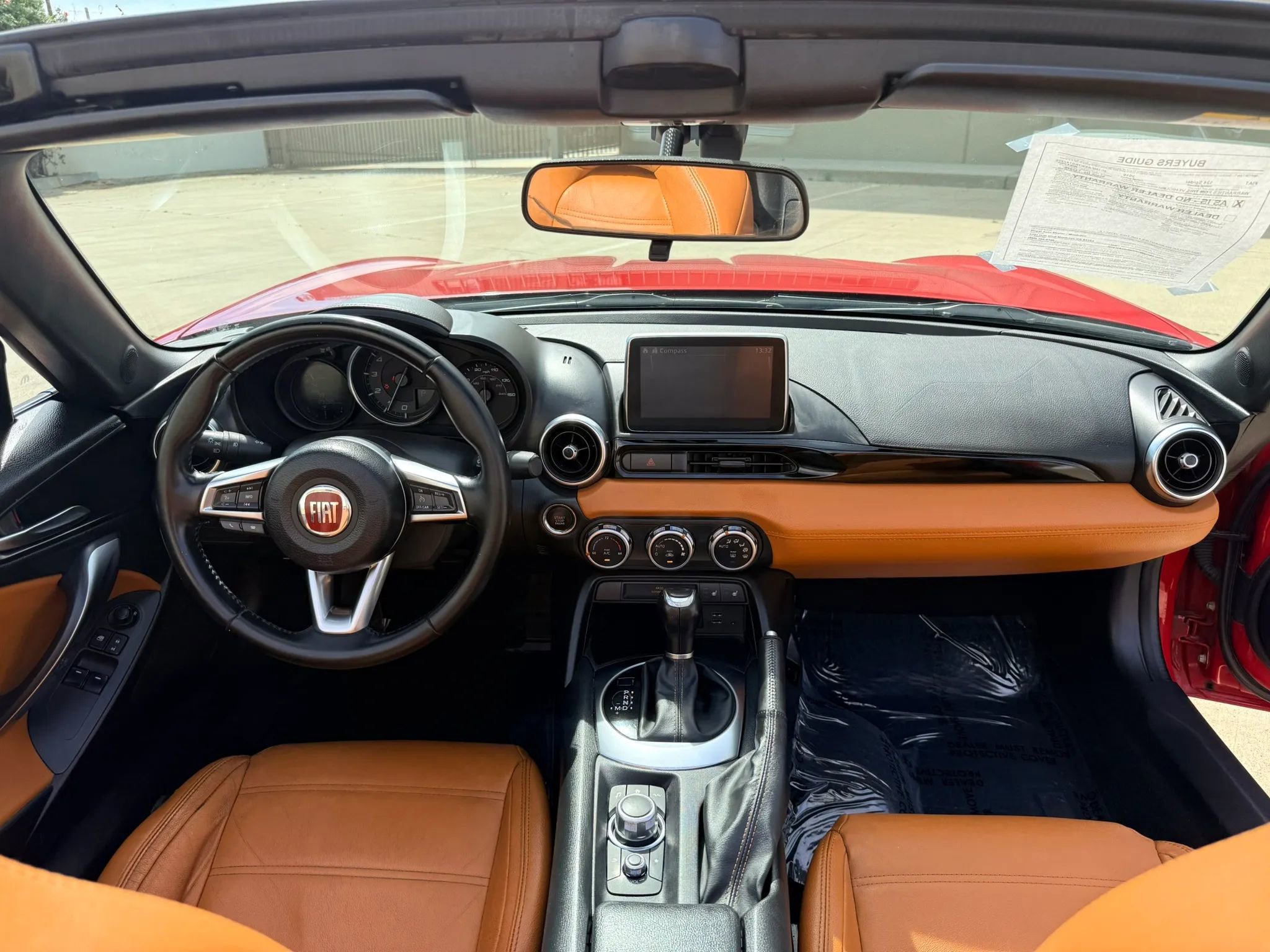 Used 2019 FIAT 124 Spider Lusso w/ Visibility Group image 22