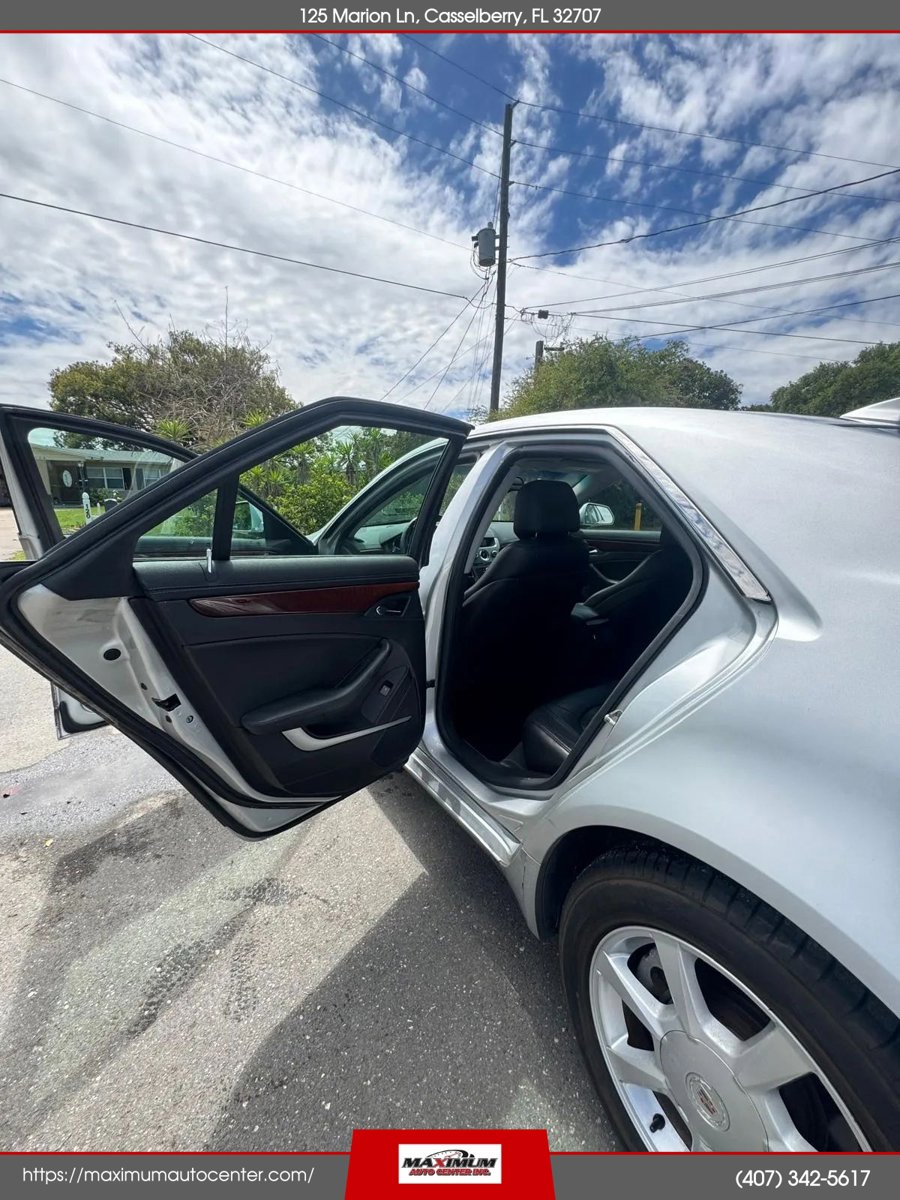 Used 2009 Cadillac CTS 3.6 w/ Wood Trim Package image 11