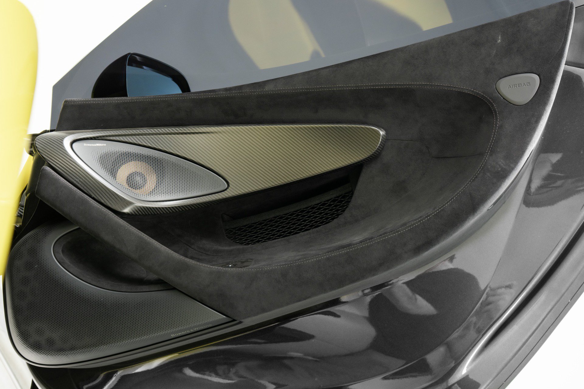 Used 2019 McLaren 600LT RWD image 30