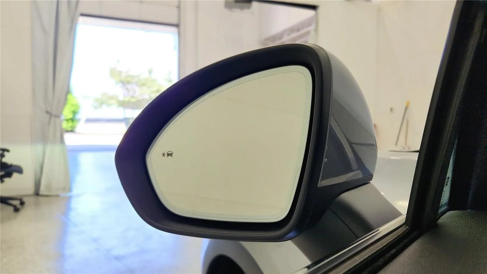 Used 2024 Buick Envision Preferred AWD/4WD image 22
