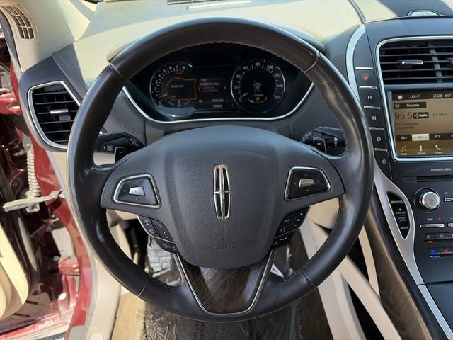 Used 2017 Lincoln MKX Reserve w/ Luxury Package FWD image 25
