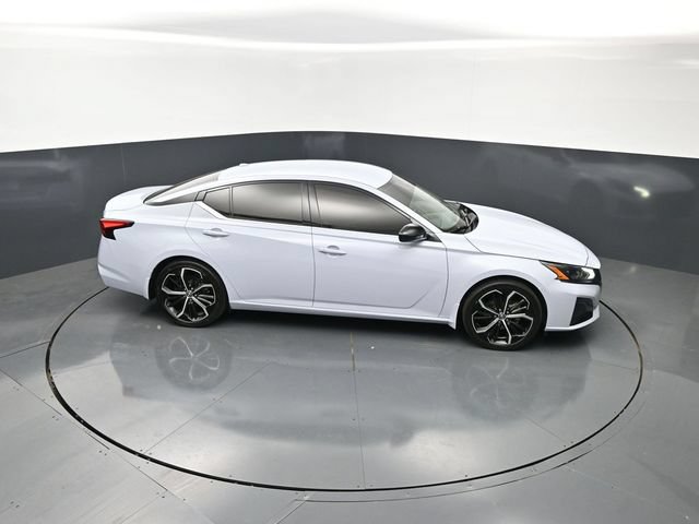 Used 2023 Nissan Altima 2.5 SR FWD image 20