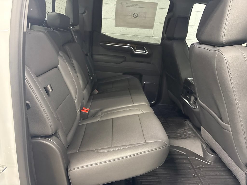 New 2026 GMC Sierra 1500 Elevation w/ Elevation Premium Package AWD/4WD image 9