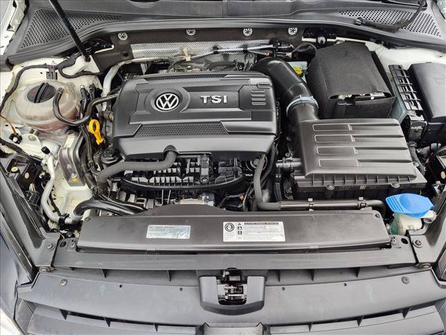 Used 2016 Volkswagen Golf S FWD image 22