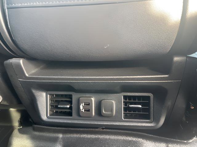 Used 2019 Chevrolet Silverado 1500 LT w/ Texas Edition image 24