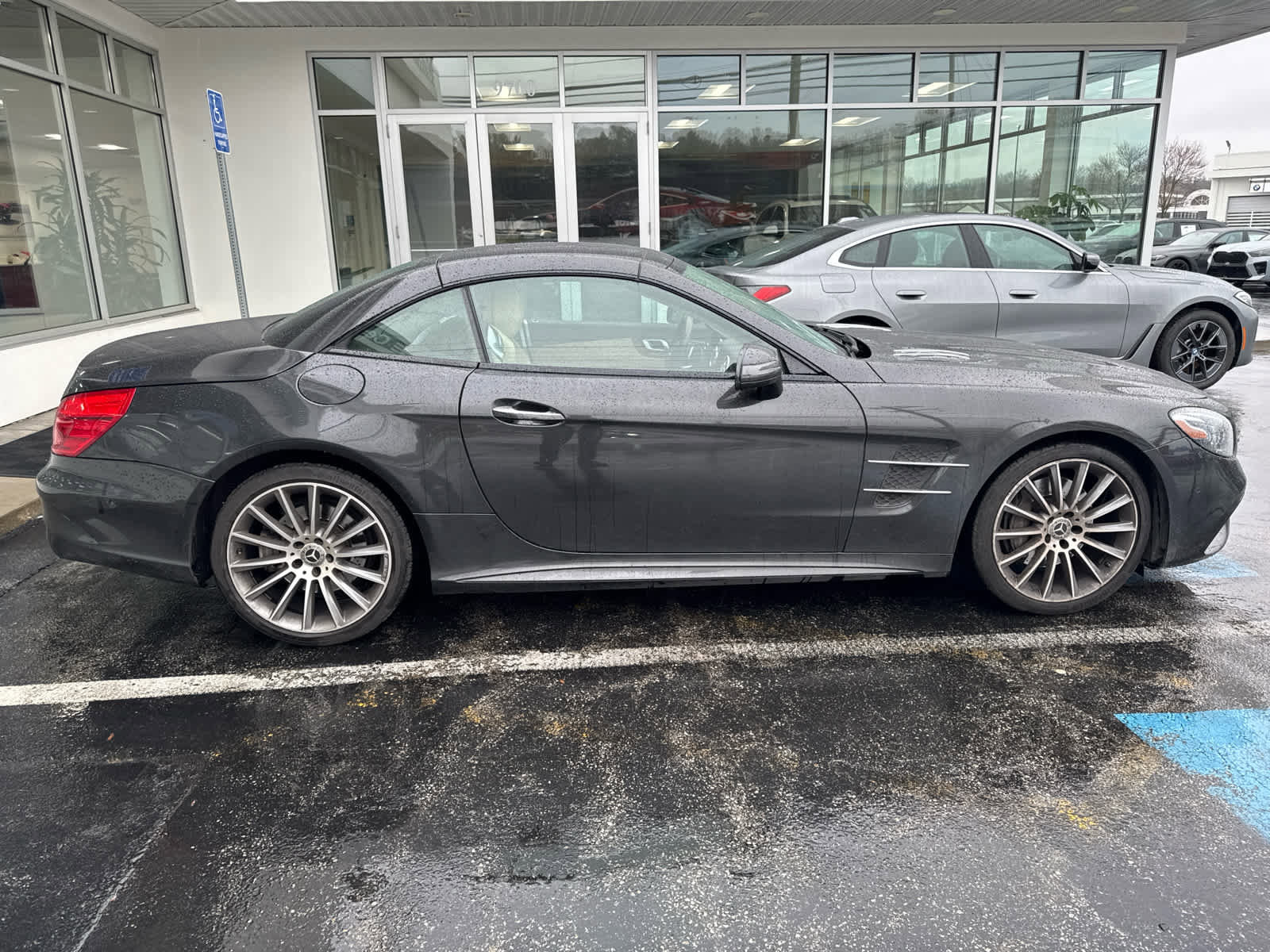 Used 2019 Mercedes-Benz SL 550 SL 550 image 8