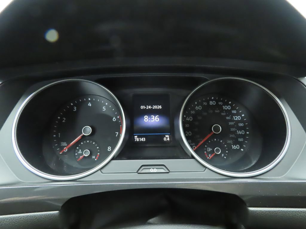Used 2018 Volkswagen Tiguan S image 32