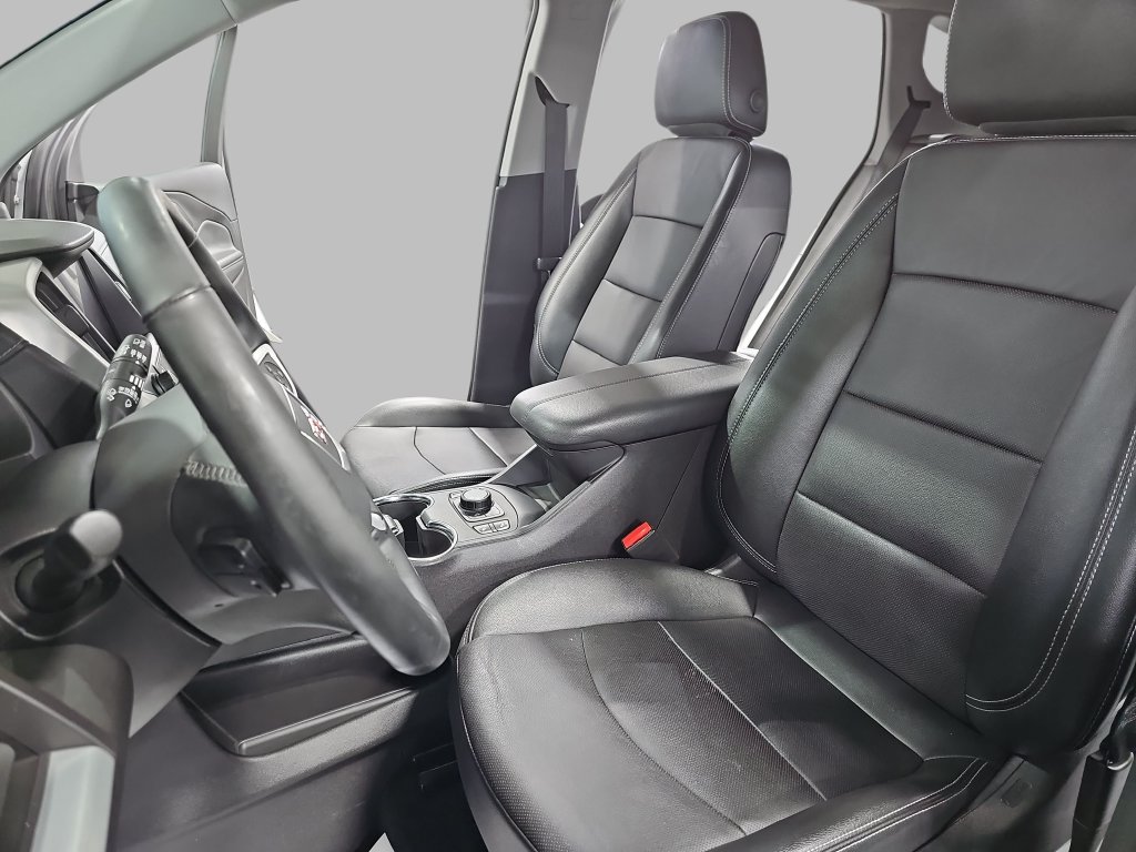 Certified 2024 GMC Terrain SLT w/ Elevation Edition AWD/4WD image 19