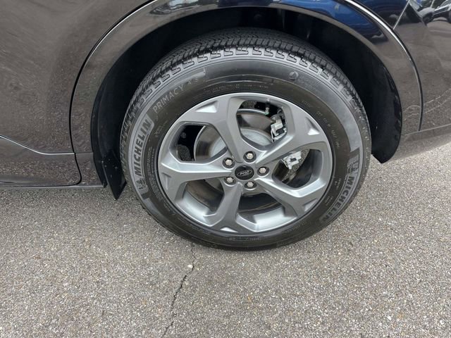Certified 2024 Ford Escape ST-Line w/ Tech Pack #1 FWD image 6