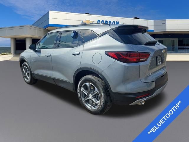 Used 2023 Chevrolet Blazer LT w/ Convenience Package image 3
