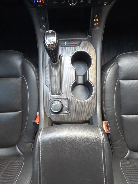 Used 2019 GMC Acadia SLT w/ LPO, Floor Liner Package image 42