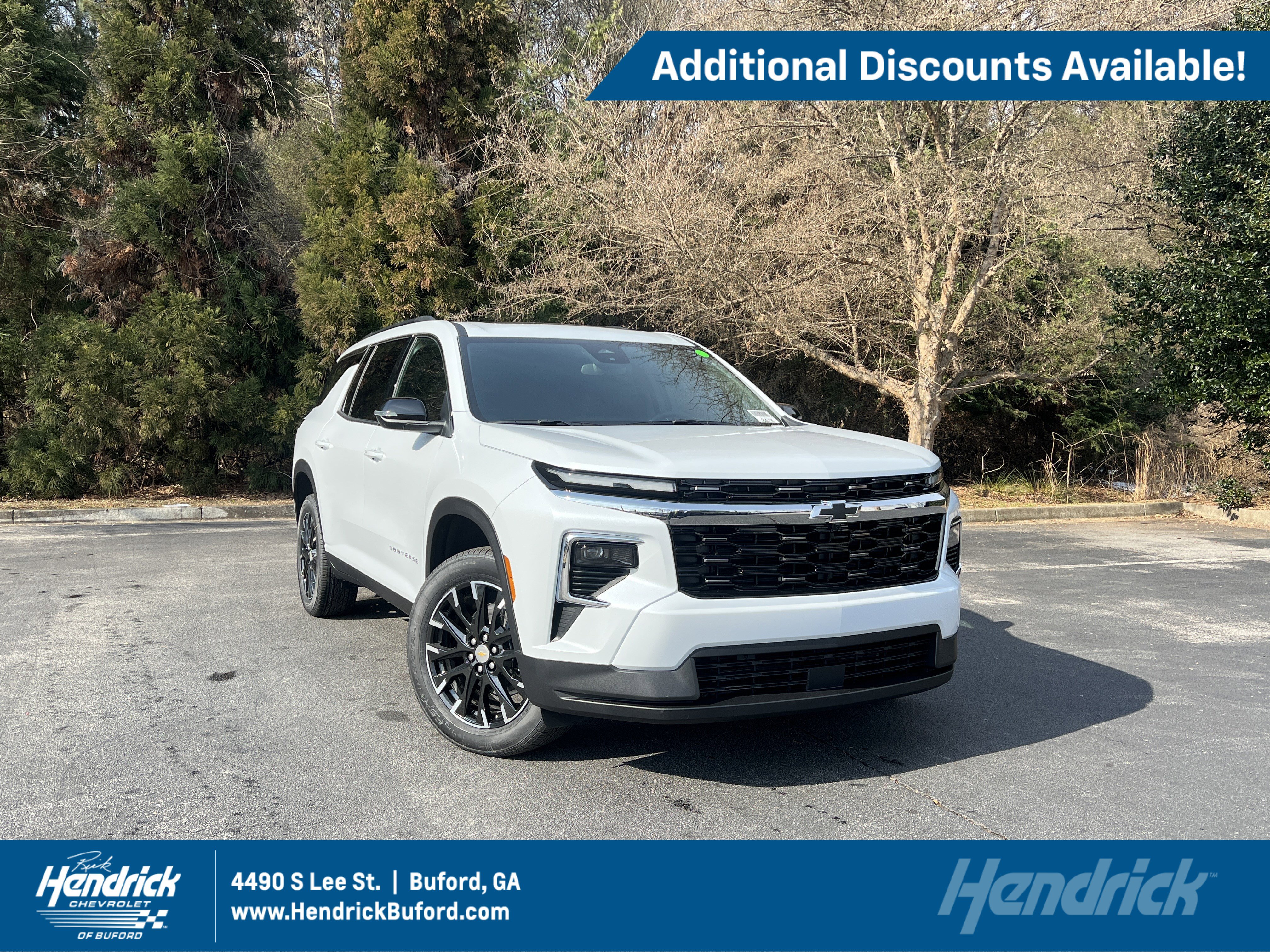 New 2026 Chevrolet Traverse LT w/ Sun and Wheel Package