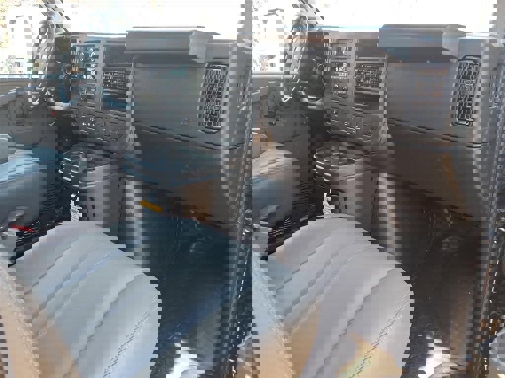 New 2025 GMC Savana 3500 w/ Power Convenience Package image 9