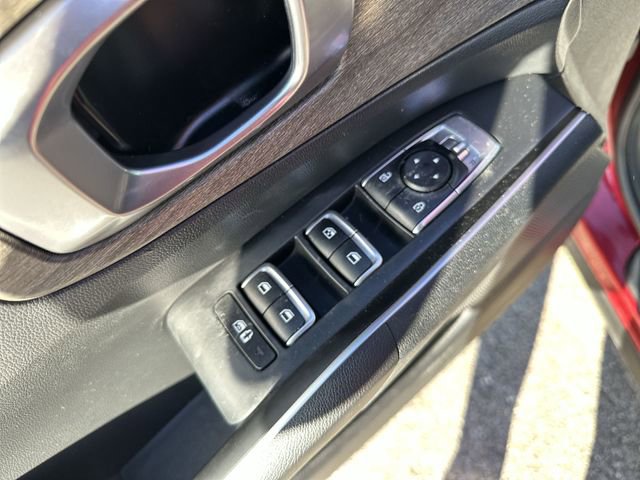 Used 2023 Kia Sorento S image 16