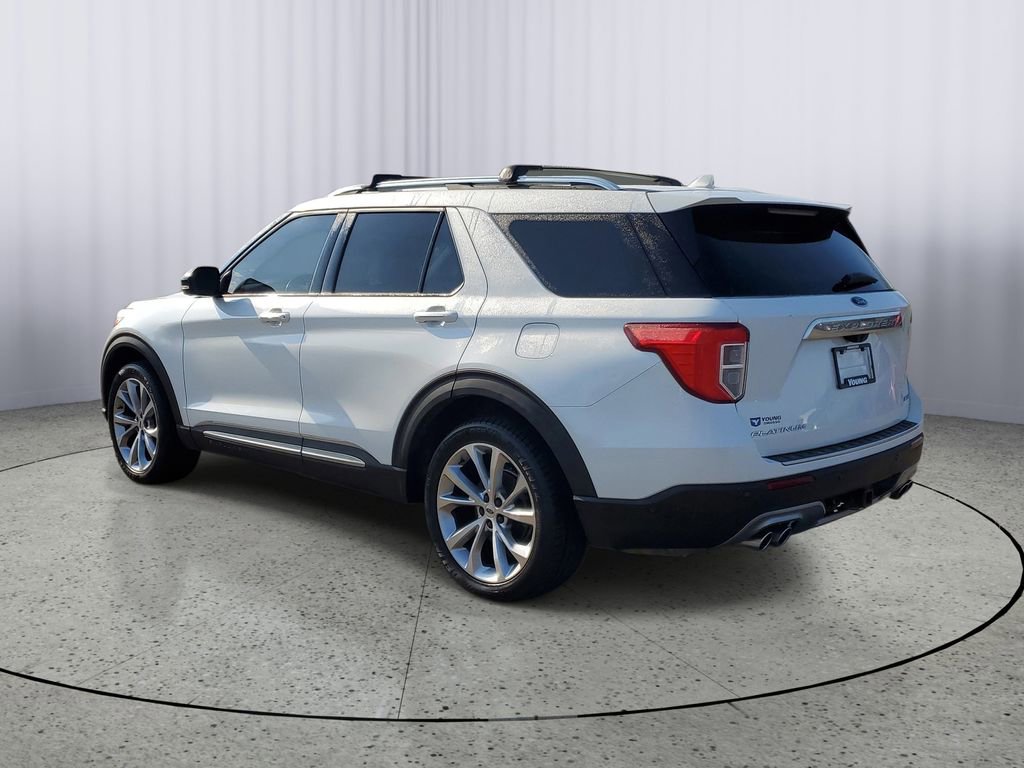 Used 2021 Ford Explorer Platinum AWD/4WD image 4