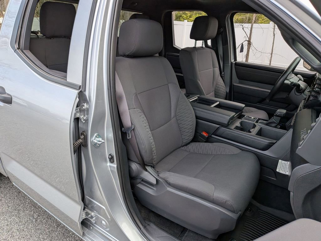 Used 2025 Toyota Tundra SR image 22
