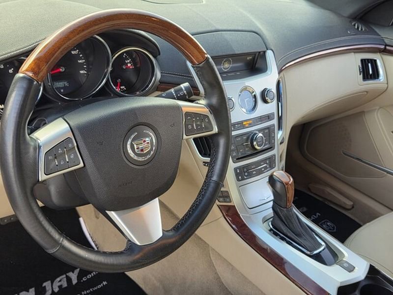 Used 2013 Cadillac CTS Premium image 15