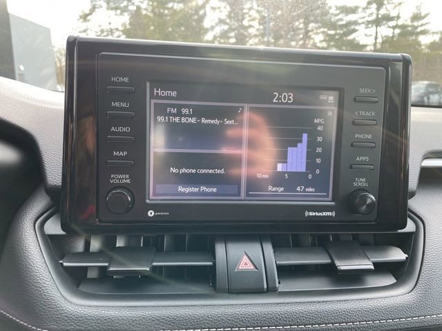 Used 2021 Toyota RAV4 LE image 25