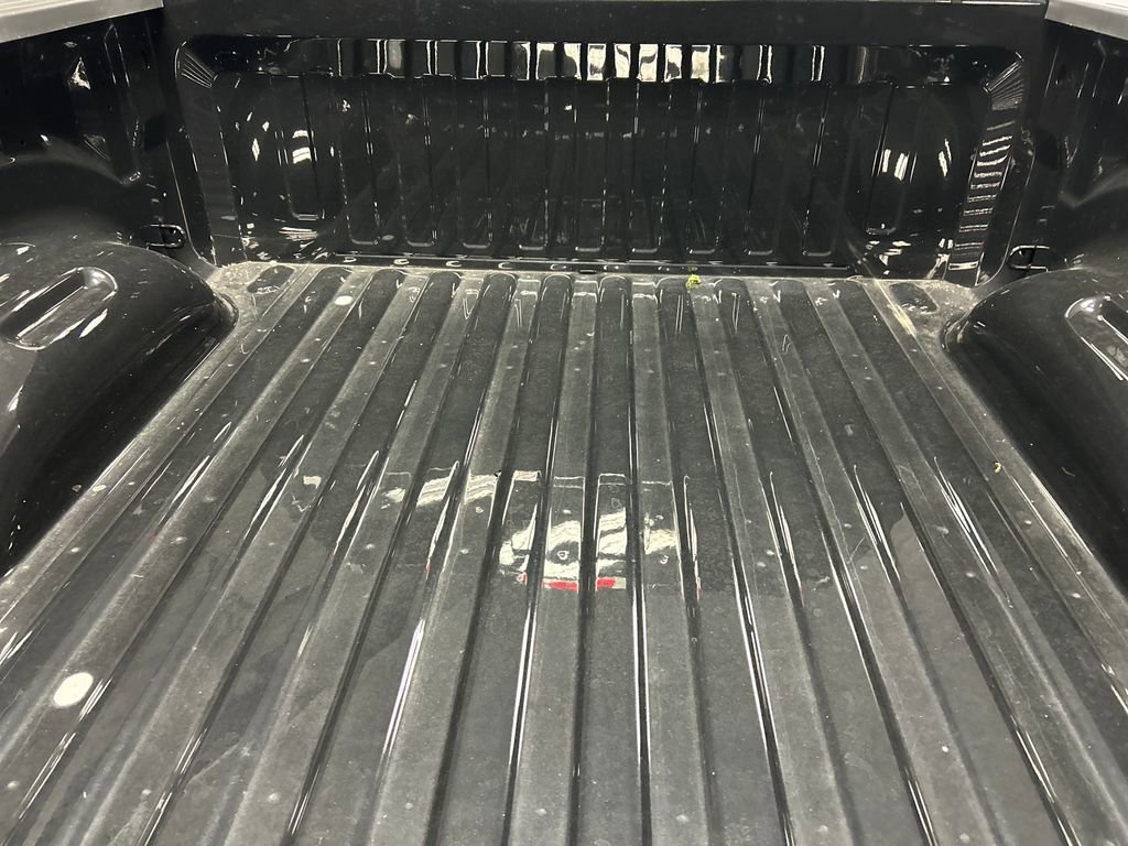 Used 2025 RAM 1500 Big Horn AWD/4WD image 23