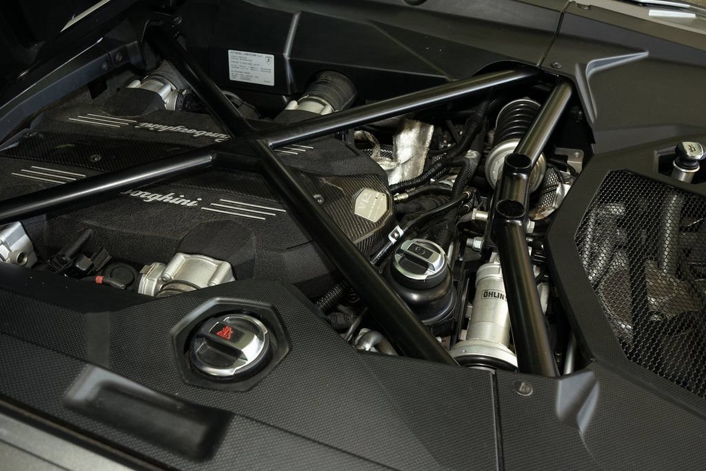 Used 2015 Lamborghini Aventador LP 700-4 AWD/4WD image 29