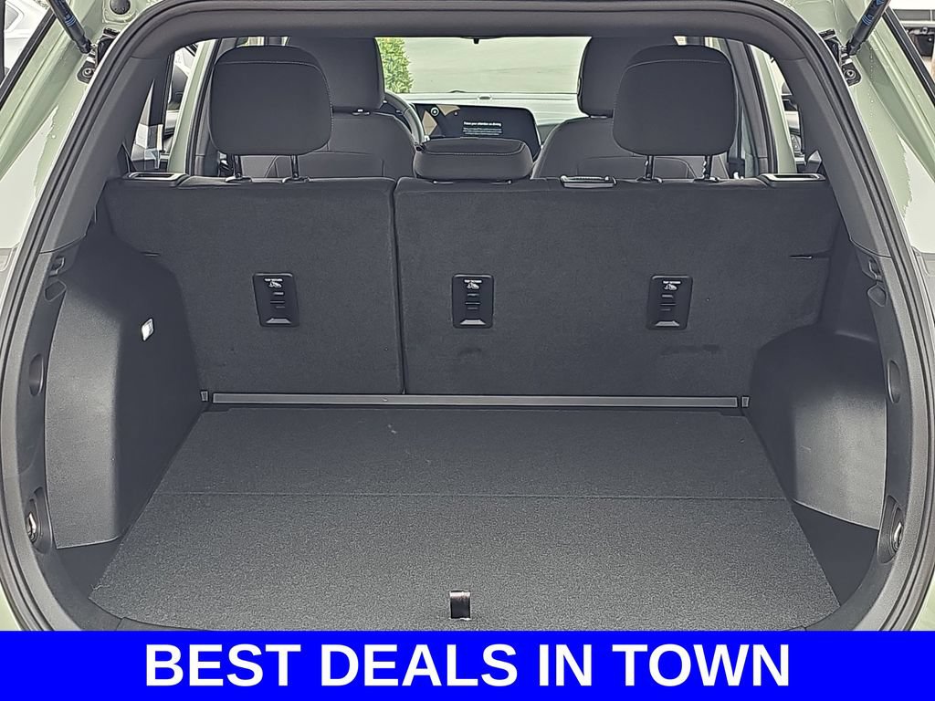 New 2026 Chevrolet Equinox LT w/ Safety and Technology Package FWD image 12