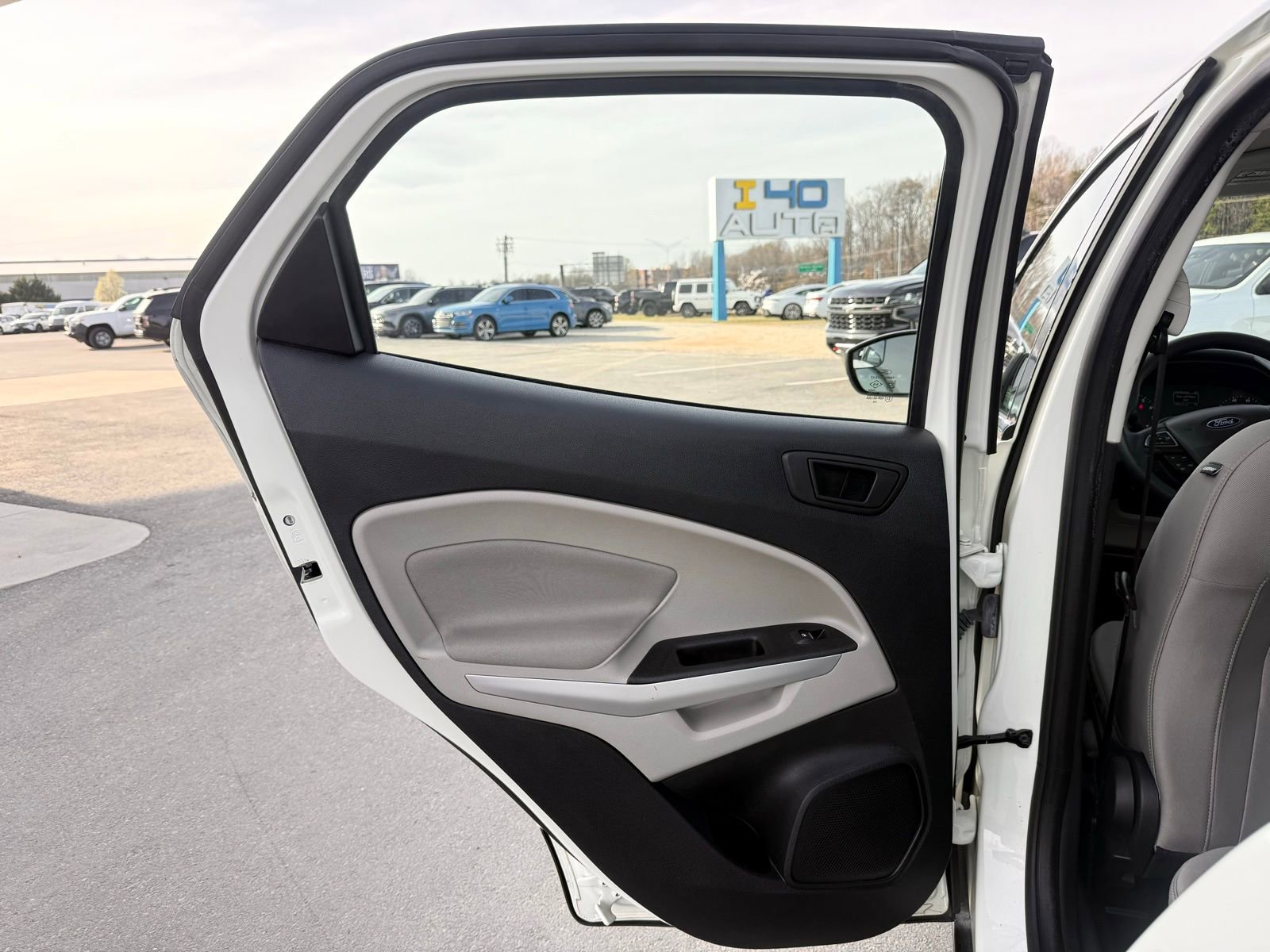 Used 2020 Ford EcoSport S image 13