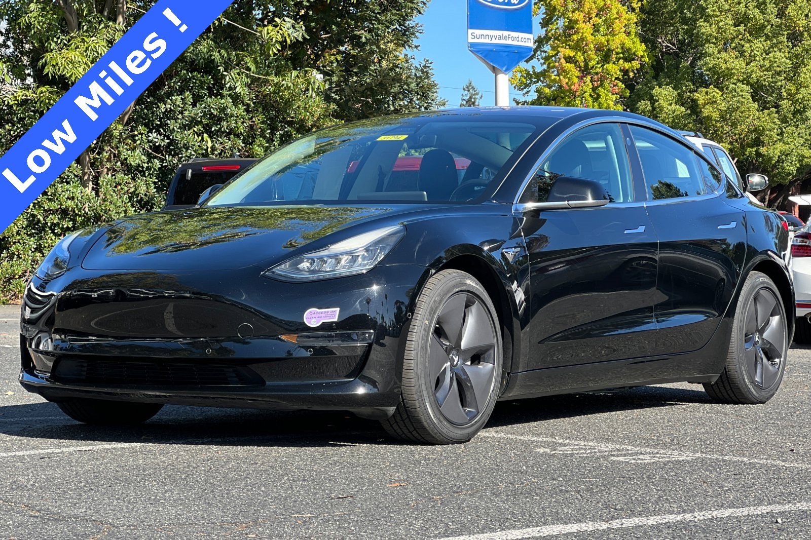 Used 2018 Tesla Model 3 Long Range image 8