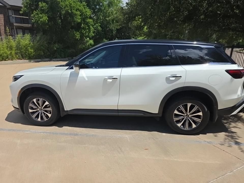 Certified 2023 INFINITI QX60 Pure FWD image 11
